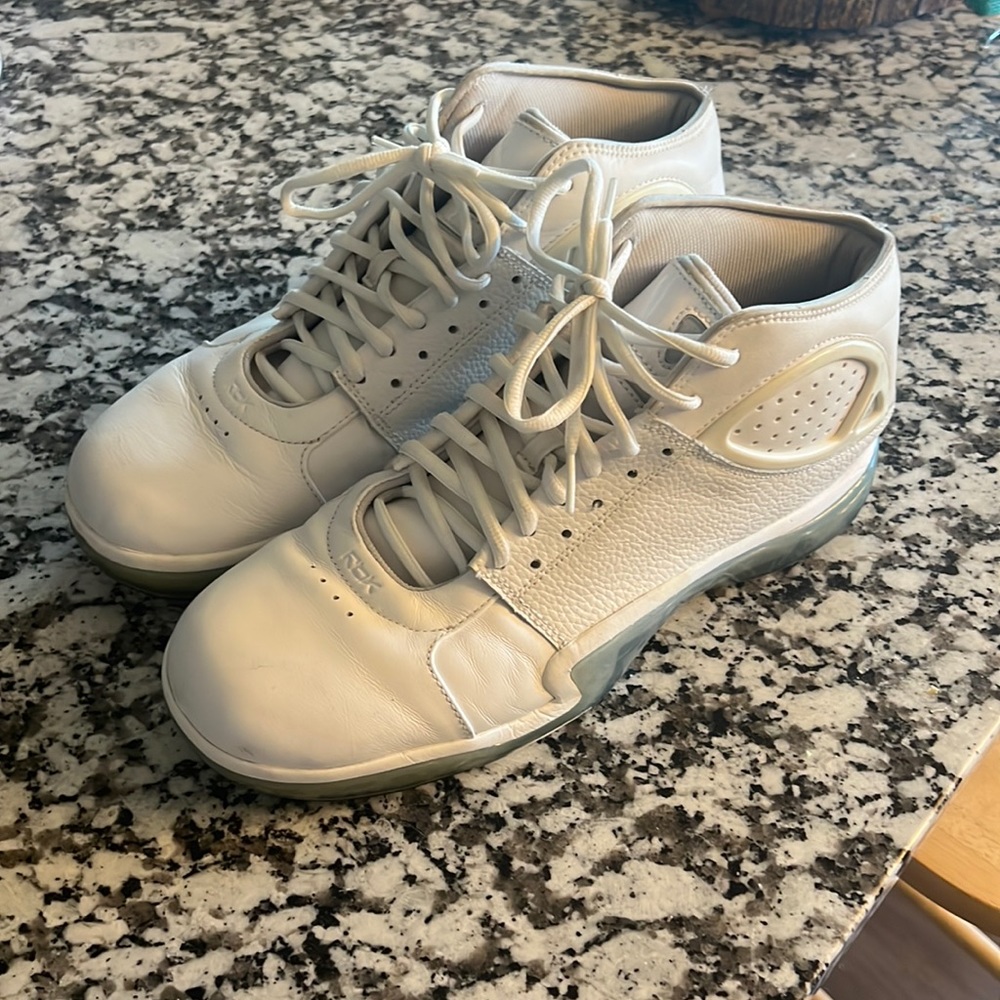 Men’s Reebok ATR Alpha Basketball Shoes